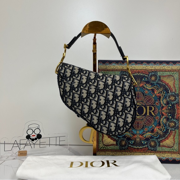 Christian Dior Mini Saddle - Picture 5 of 5